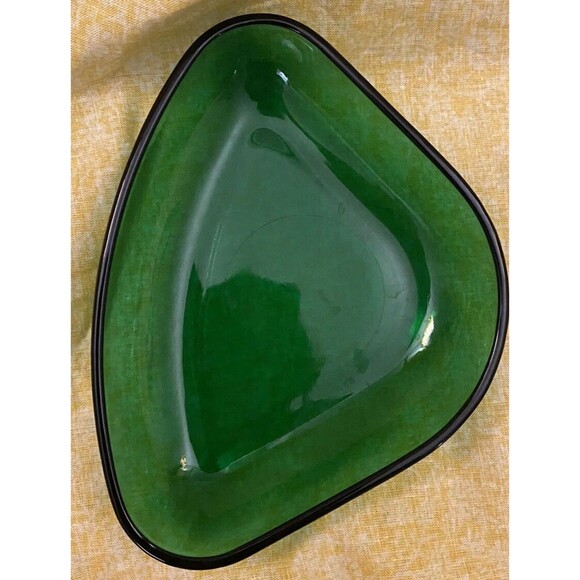 Anchor Hocking FOREST GREEN Vintage Triangular Relish Insert For Relish Tray - Picture 1 of 4